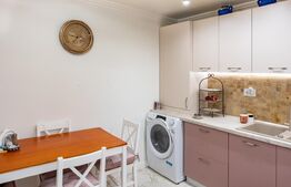 Apartament de 2 camere, decomandat, etaj intermediar, Arcu