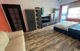 Apartament de 2 camere, decomandat, etaj intermediar, Royal Town