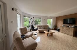 Casa de 4 camere, 1670mp teren, zona Barnova