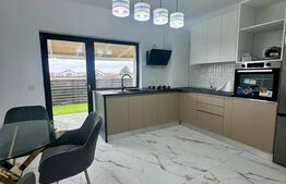 Casă 4 camere, 90 mp, zona Miroslava