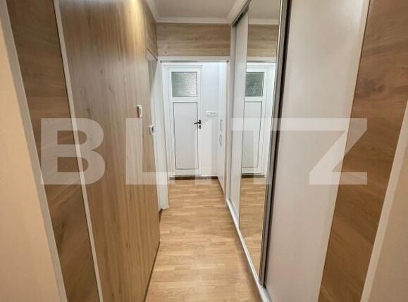Apartament de închiriat 3 camere Podul de Fier - 180389AI | BLITZ Iași | Poza8