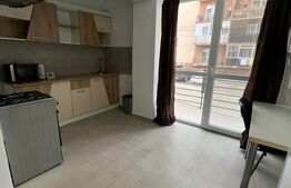 Apartament 3 camere cartier Yriss Valea Lupului