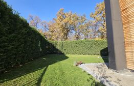 Vila de lux cu 4 camere in V. Ursului, langa padure