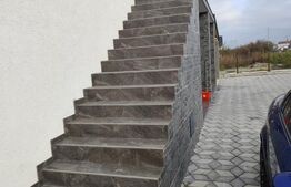 Cladire mixta, magazin, bar, spatiu birouri, Letcani