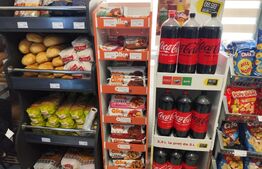 Cladire mixta, magazin, bar, spatiu birouri, Letcani