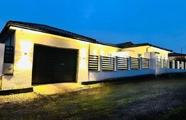 Casa 4 camere, 100 mp, zona Valea Adâncă