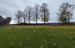 Cladire 460 mp utili, 14500 mp teren INTRAVILAN