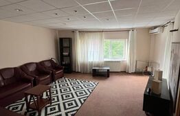 Apartament de 3 camere, 100mp, zona UMF 