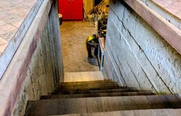 Casă spaţioasă P+1, 145 mp -  Valea Adâncă, Iaşi