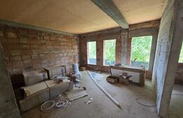 Casa plan parter 4 camere și beci in  Barnova