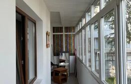 Apartament 3 camere, 70 mp, zona Pod de Fier 