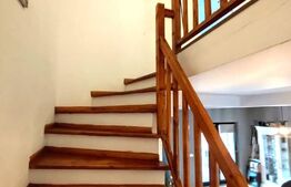 Casa 4 camere, pozitie centrala, Valea lupului