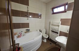 Casa 3 camer, 115 mp, zona Galata