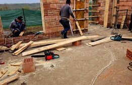 Casa plan parter, 3 camere, teren 350 mp, zona Visani