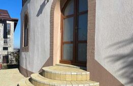 Vila de vanzare, 382 mp, zona Bucium 