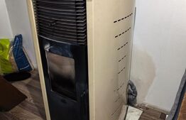 Casa de vara, 34 mp, 900 mp teren, Comuna Tomesti, sat Chicerea