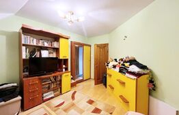 Apartament cu 2 camere, 77 mp, loc de parcare, Bucium