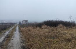 Teren  intravilan 1958 mp, Ciurea-Chihan