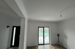 Casă de vanzare, 107 mp utili, zona Lunca Cetatuii