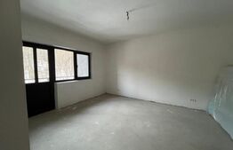 Casa cu etaj si mansarda, 5 camere, zona Santa, Mogosesti