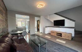 Casă tip triplex în Rediu, cu vedere panoramica si curte proprie