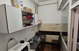 Garsoniera de inchiriat, 28 mp, zona Bularga