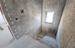 Casa 5 camere, 115 mp, zona Valea Adanca