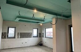 Vila 4 camere, 147 mp, zona Hlincea