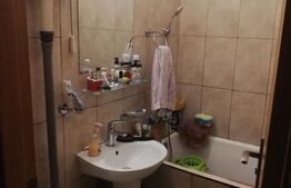 Garsonieră cu balcon închis, 23 mp, zona Zimbru