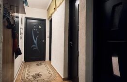 Apartament 3 camere, 49 mp, zona Alexandru cel Bun