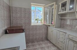 Apartament 3 camere, 60 mp, zona Nicolina