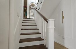 Vila superba cu 5 camere in Valea Lupului