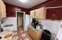 Apartament 3 camere, 54 mp, zona Tatarasi