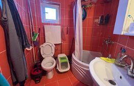 Apartament 3 camere, 70 mp, zona Nicolina