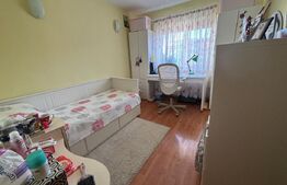 Apartament 3 camere, 70 mp, zona Nicolina