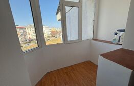 Apartament 3 camere, 76 mp, zona Nicolina 