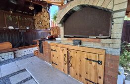 Casa 240 mp, teren 825 mp, zona Bucium 