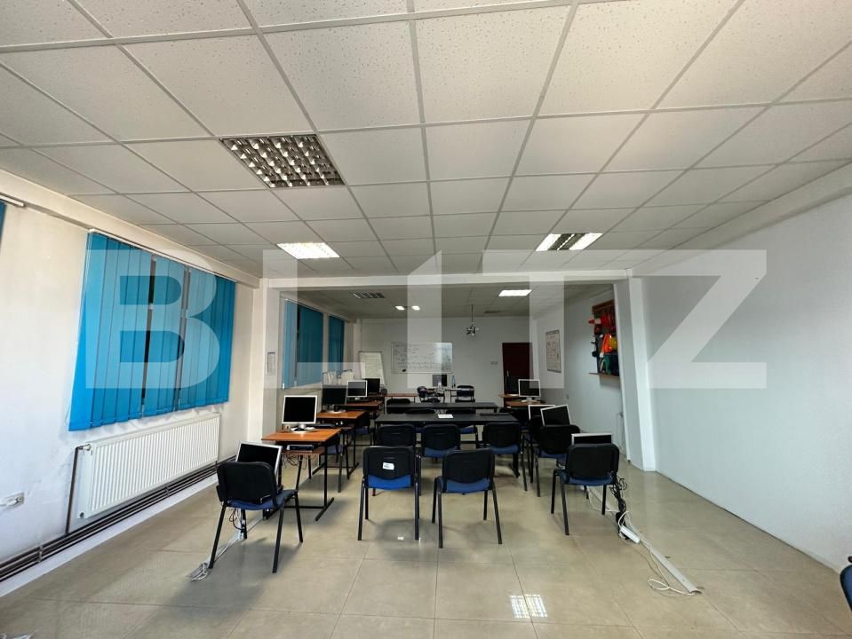 Spațiu birouri de închiriat Baza 3 - 190952SIB | BLITZ Iași | Poza3