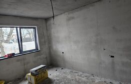 Casa frumoasa cu 3 camere in Ciurbesti