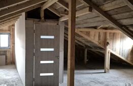 Casa frumoasa cu 3 camere in Ciurbesti