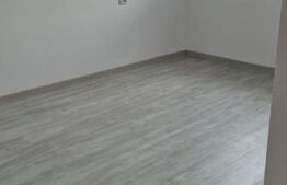 Casa frumoasa cu 3 camere in Ciurbesti