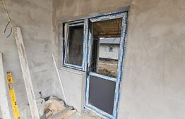 Casa frumoasa cu 3 camere in Ciurbesti