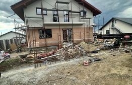 Casă cu mansardă, 123 mp, zona Vorovesti