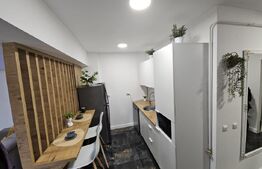 Apartament 3 camere, CUG – parter, Terasă 25 mp, mobilat, Parcare inclusa