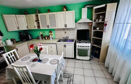 Casă 150 mp utili si 900 mp teren in  comuna Rediu