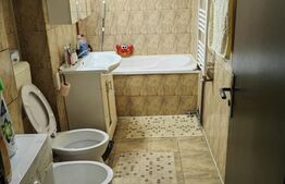 Apartament 3 camere, 80 mp, zona Podu de Piatra