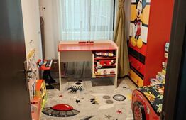 Apartament 3 camere, 80 mp, zona Podu de Piatra