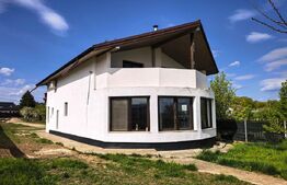 Casă, 287 mp utili , teren generos 2250 mp– Valea Ursului