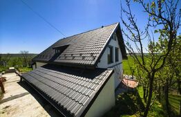 Casă spațioasă de vânzare în Țigănași – ideală pentru familie numeroasă