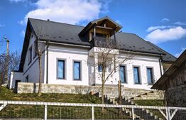 Casă spațioasă de vânzare în Țigănași – ideală pentru familie numeroasă